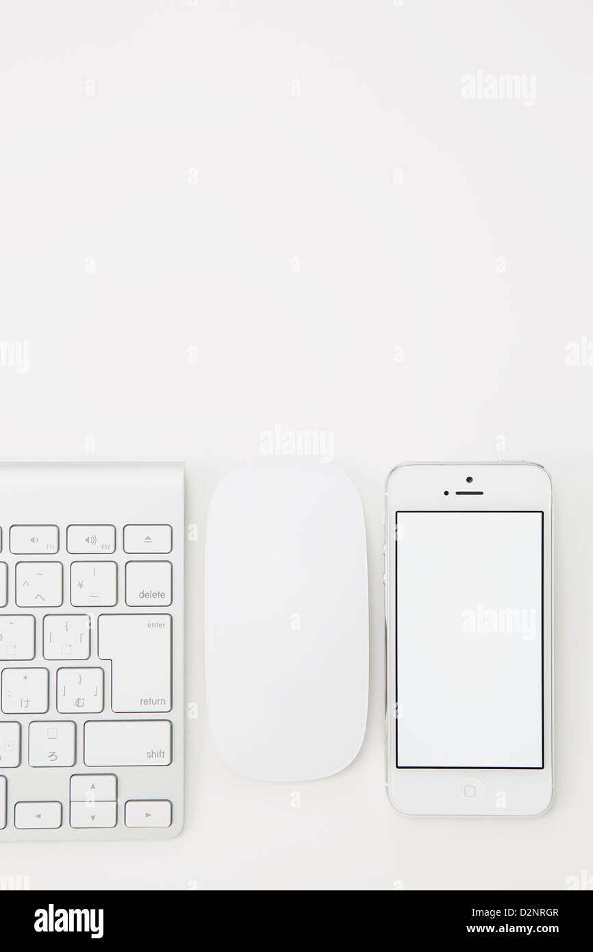 Smartphone mouse and keyboard Stock Photo Alamy