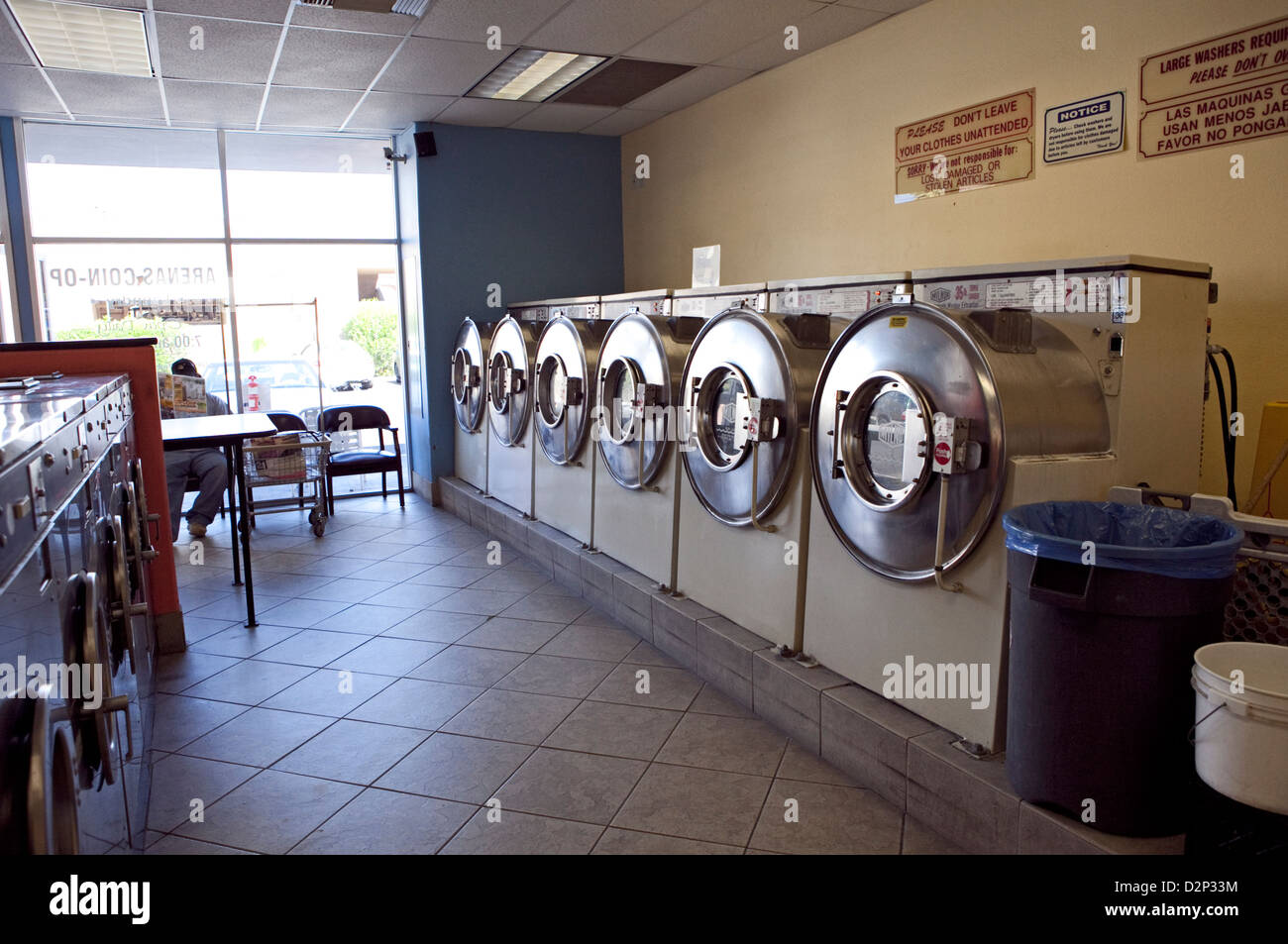 INSIDE A LAUNDROMAT IN PALM SPRINGS, CA, USA, OCT 2010 Stock Photo Alamy