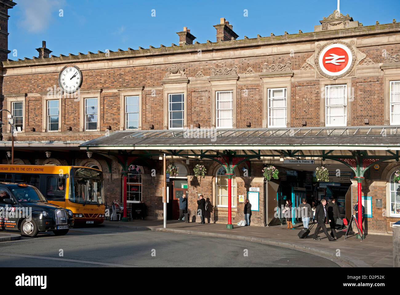 Chester train station hires stock photography and images Alamy
