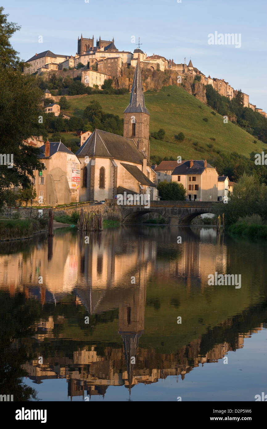 CHURCH OF SAINT CHRISTINE LOWER TOWN RIVER ANDER SAINT FLOUR CANTAL