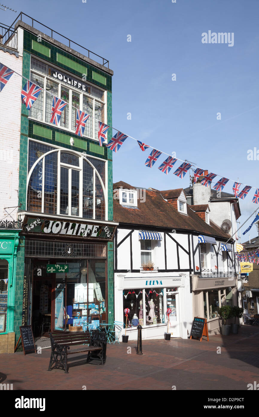 Isle Of Wight Shopping High Resolution Stock Photography and Images Alamy