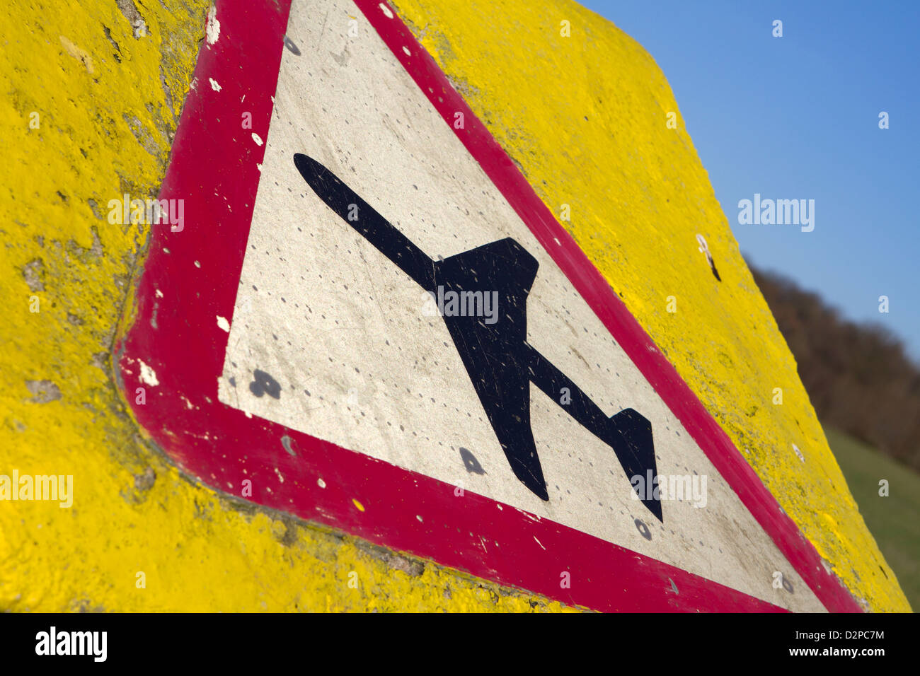 Low flying aircraft sign Stock Photo - Alamy