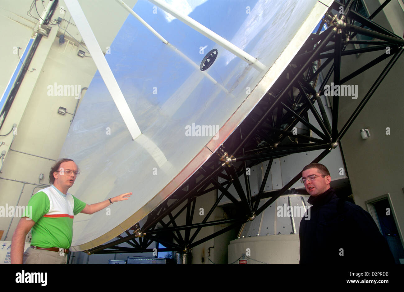 Submillimeter telescope arizona hires stock photography and images Alamy