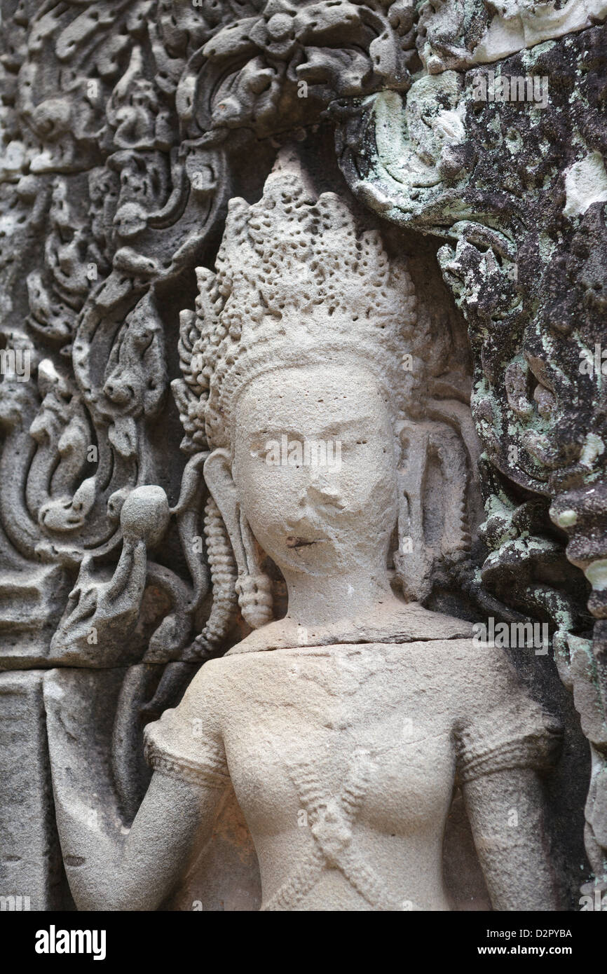 A crumbling carving in stone, Bayon, Angkor, UNESCO World Heritage Site, Siem Reap, Cambodia, Indochina, Southeast Asia, Asia Stock Photo