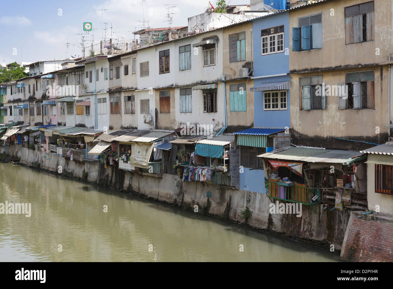 Flats and apartments by the canal, Banglamphu, Bangkok, Thailand