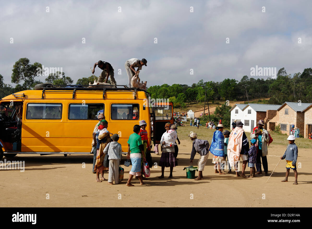 Bush taxi, Friday market in the Betsileo country, around Fianarantsoa, Madagascar, Africa Stock Photo