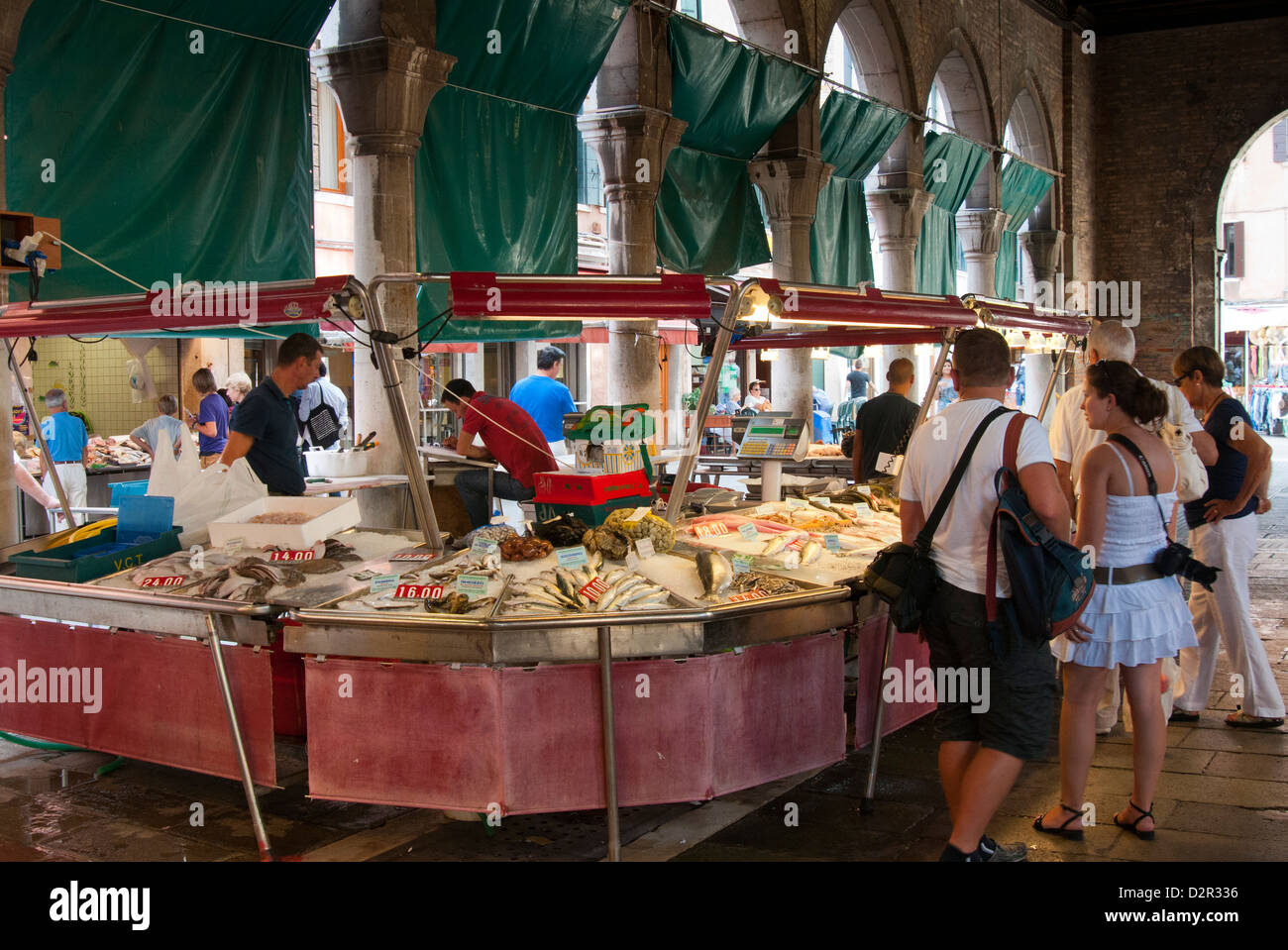 Fish market at Ponte di Rialto, Venice, Veneto, Italy, Europe Stock Photo