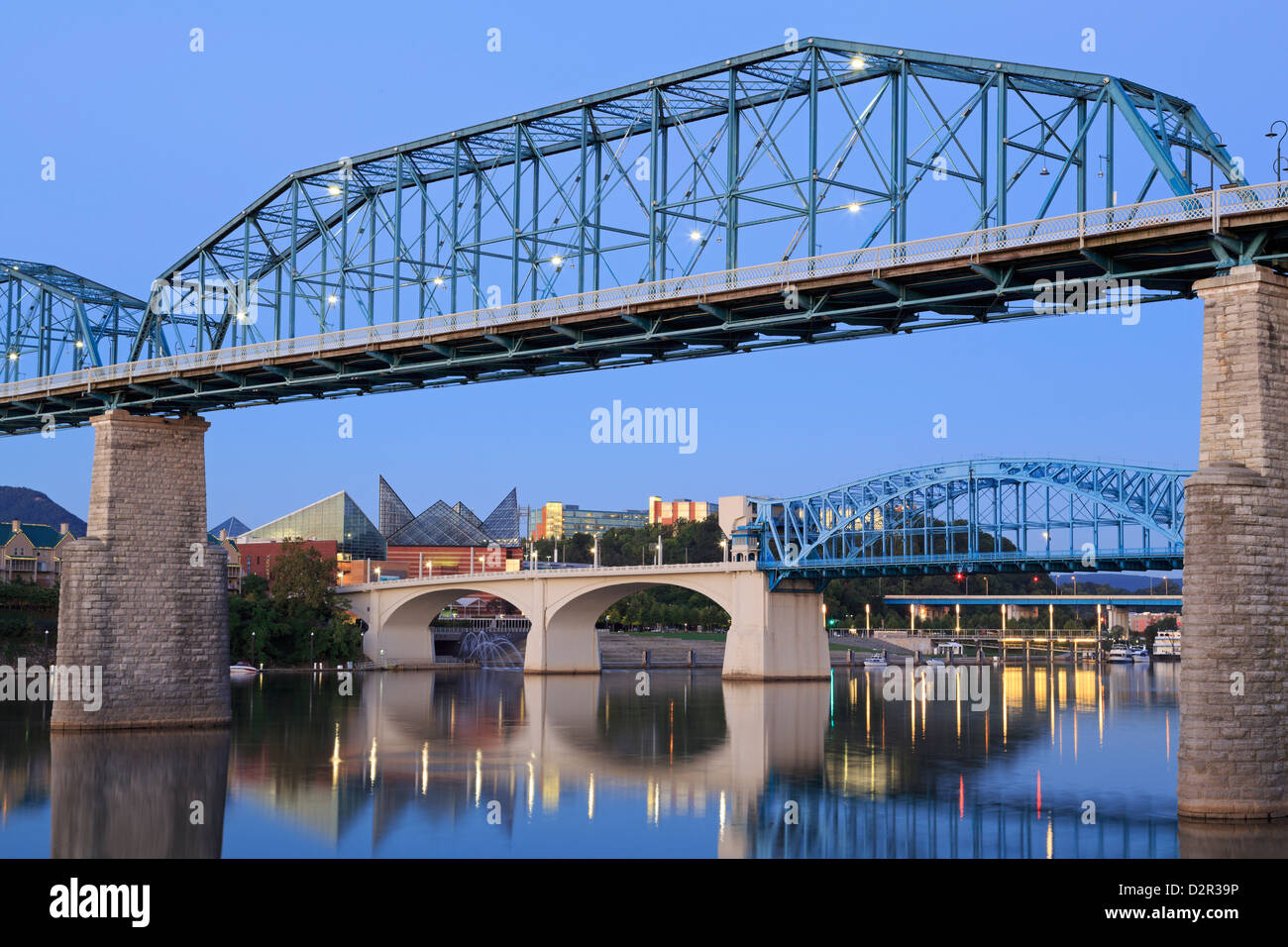 Walnut Street Bridge over the Tennessee River, Chattanooga, Tennessee, United States of America, North America Stock Photo