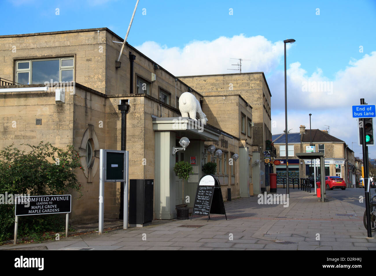 The Bear Bath High Resolution Stock Photography and Images Alamy