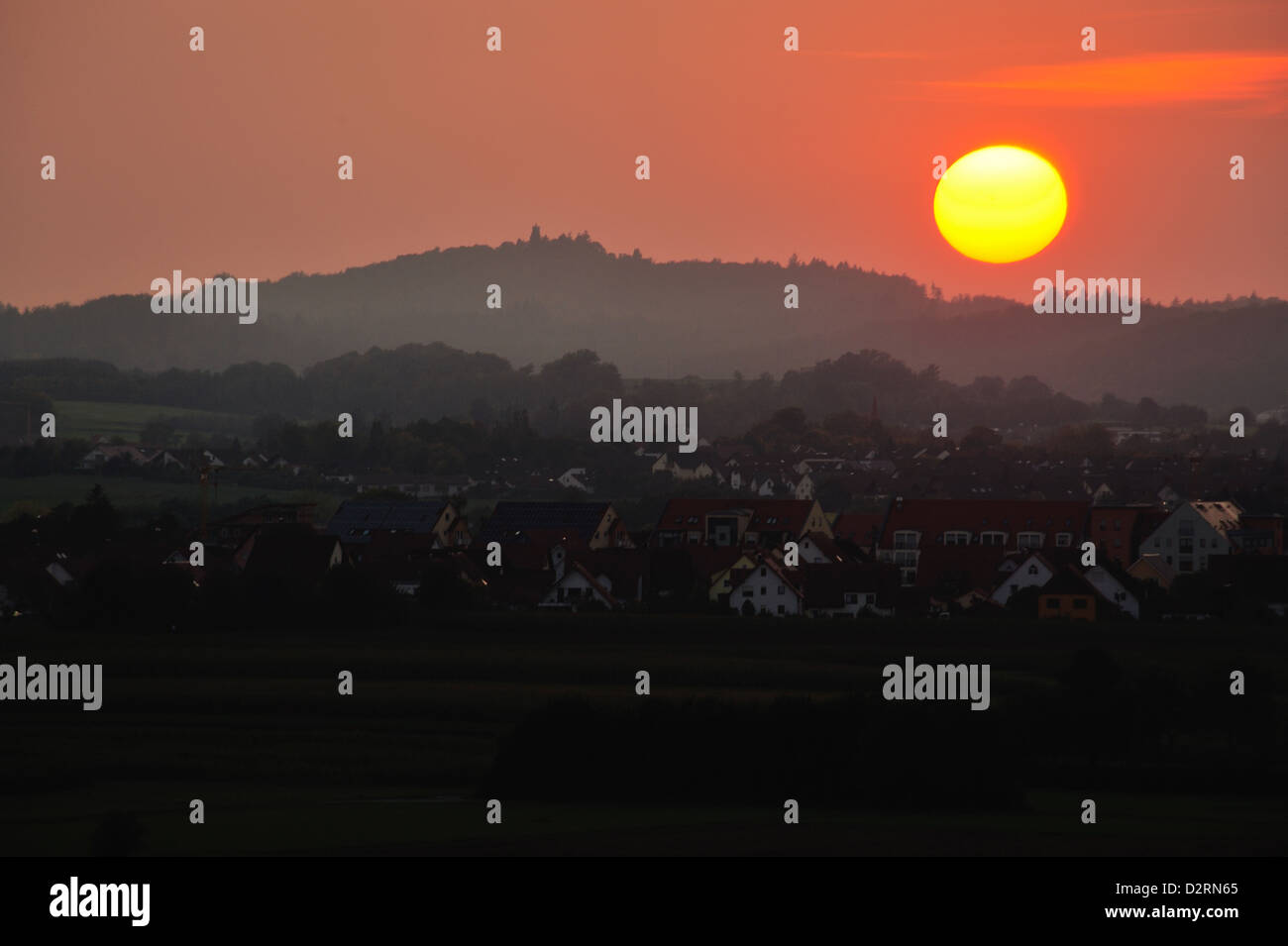 Sonnenuntergang über Crailsheim - Sunset over Crailsheim Stock Photo