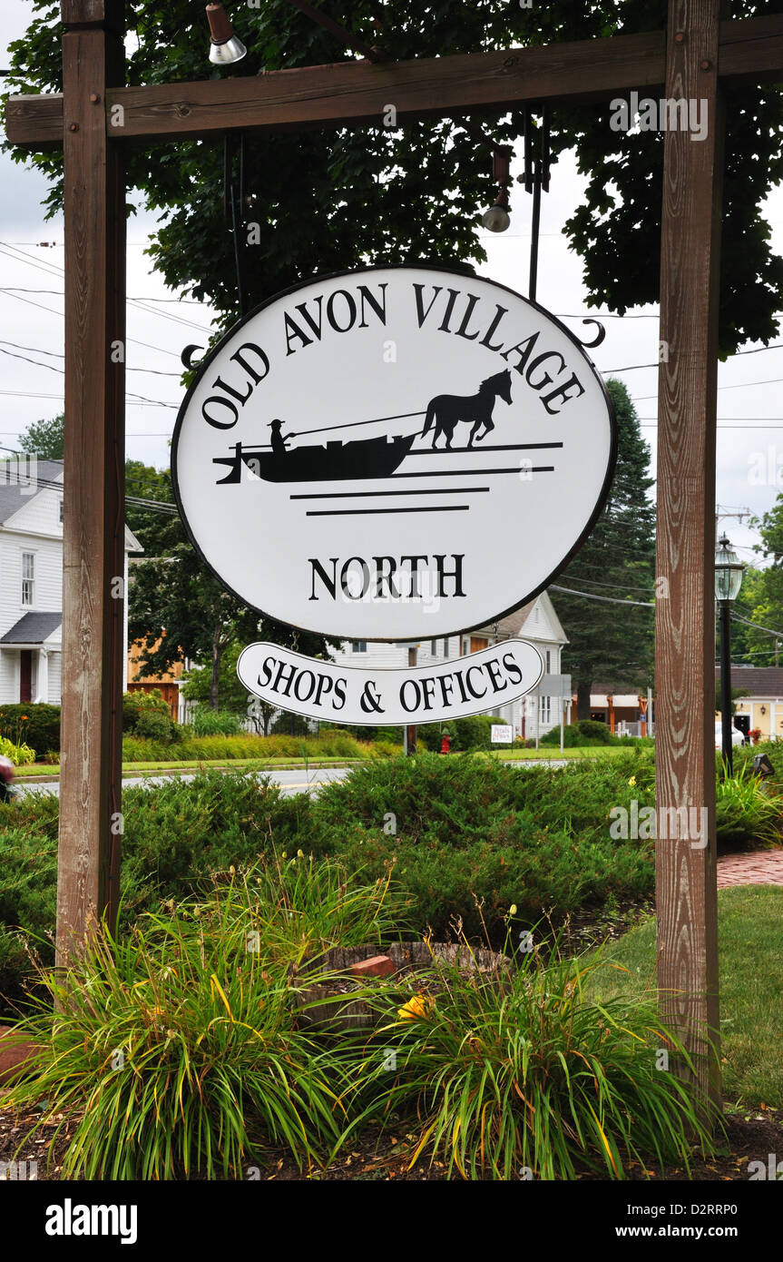Old Avon Village shopping plaza sign, Connecticut, USA Stock Photo Alamy