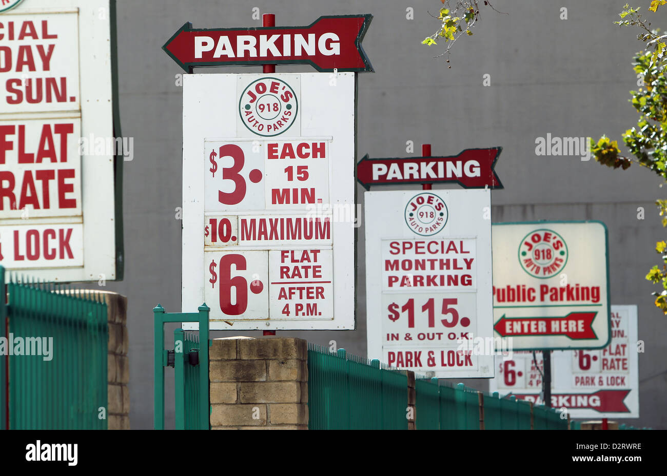 Parking Lots and signs in Los Angeles Stock Photo Alamy