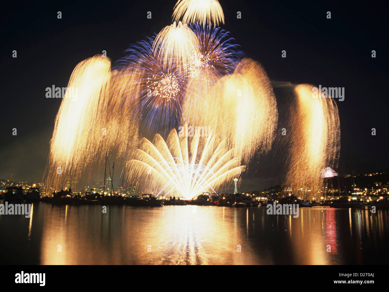 4th of july fireworks at the space needle