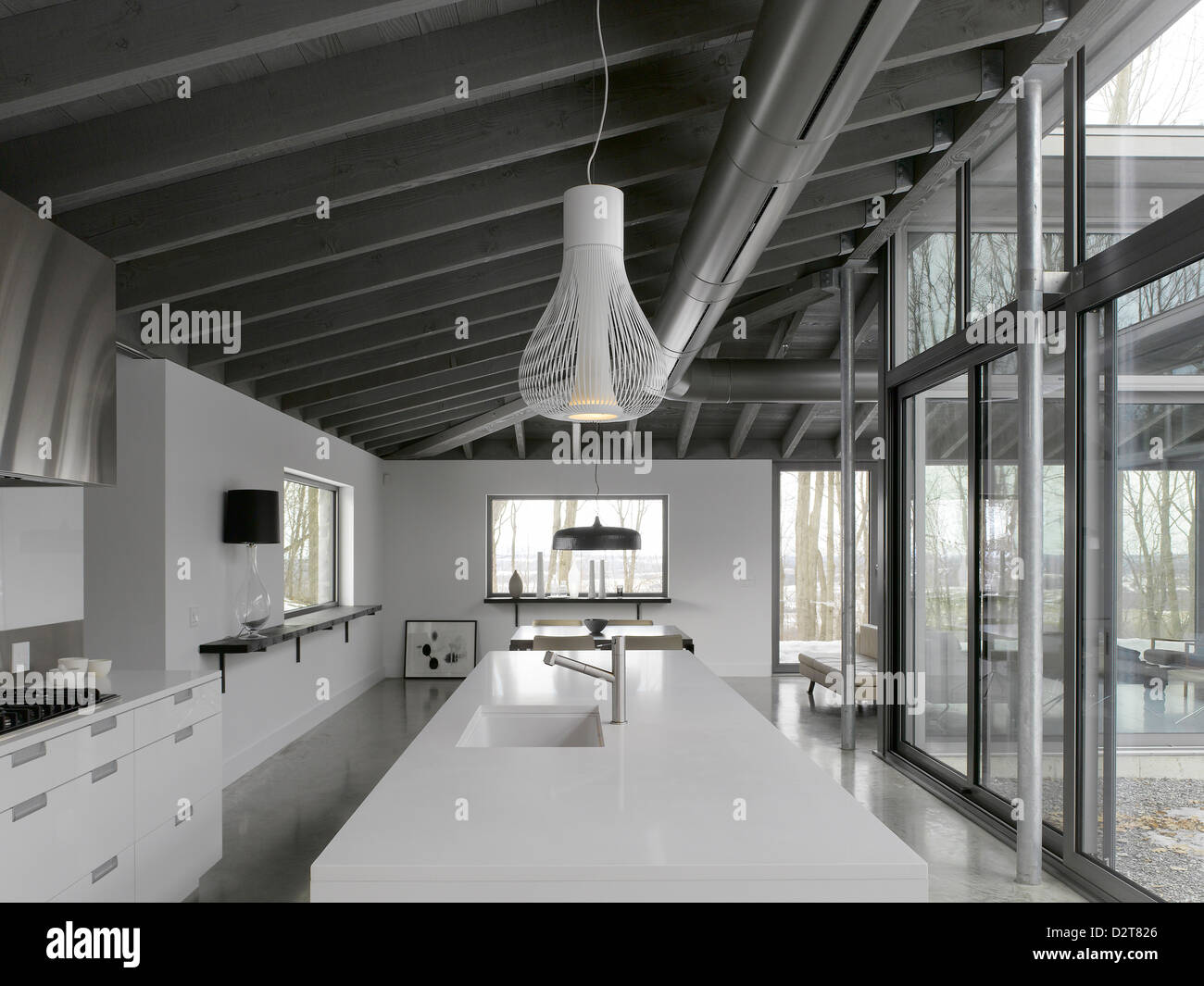 La Maison Bromont, Montreal, Canada. Architect Paul Bernier, 2012