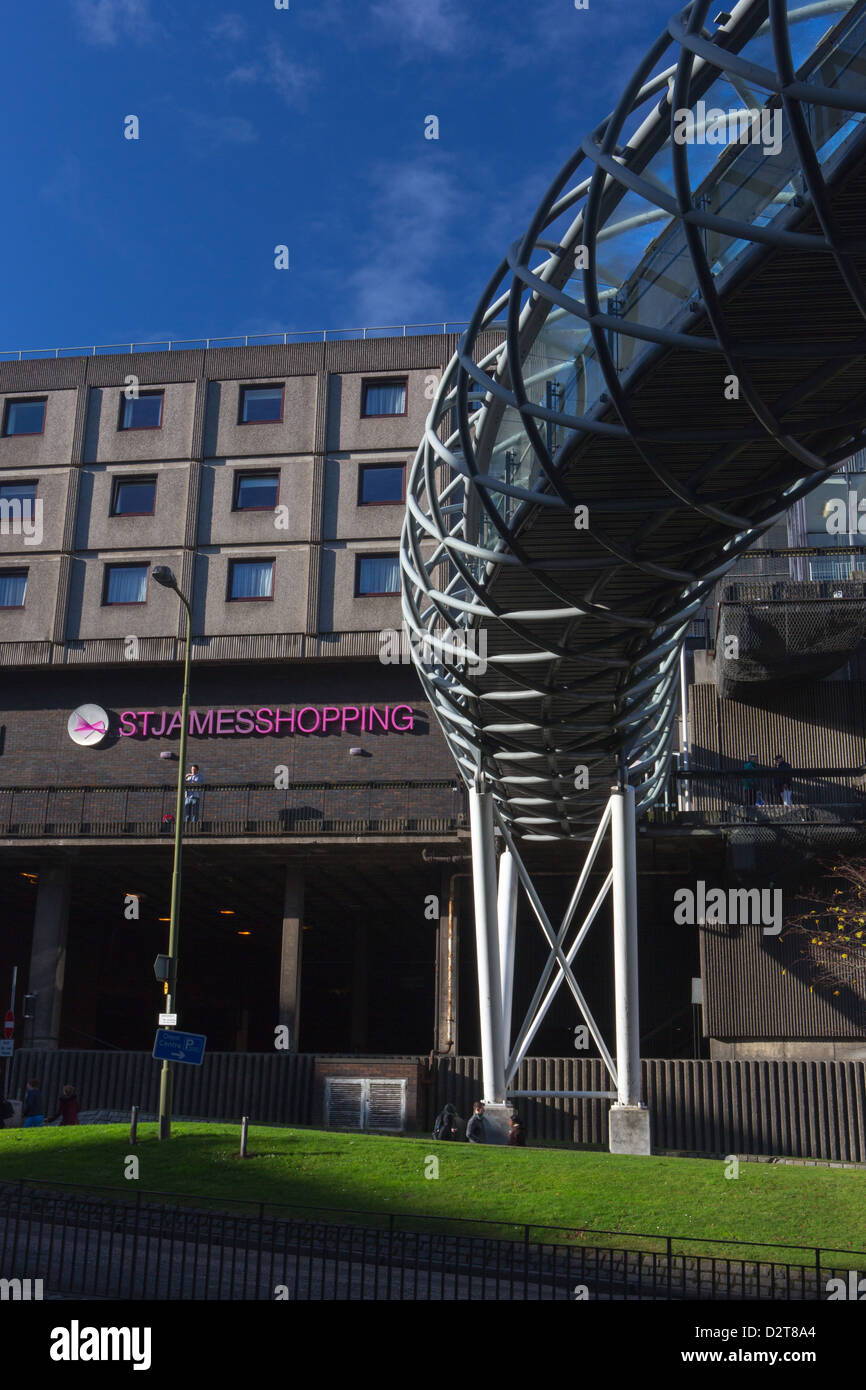 A modern aerial walkway leading to the St. James Shopping Centre in Edinburgh, Scotland. Stock Photo
