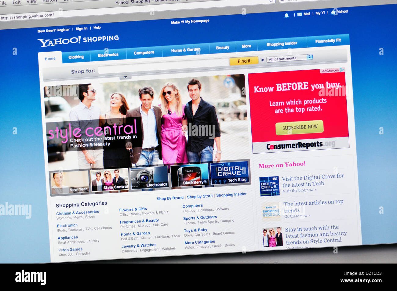 Yahoo online shopping hi-res stock photography and images - Alamy