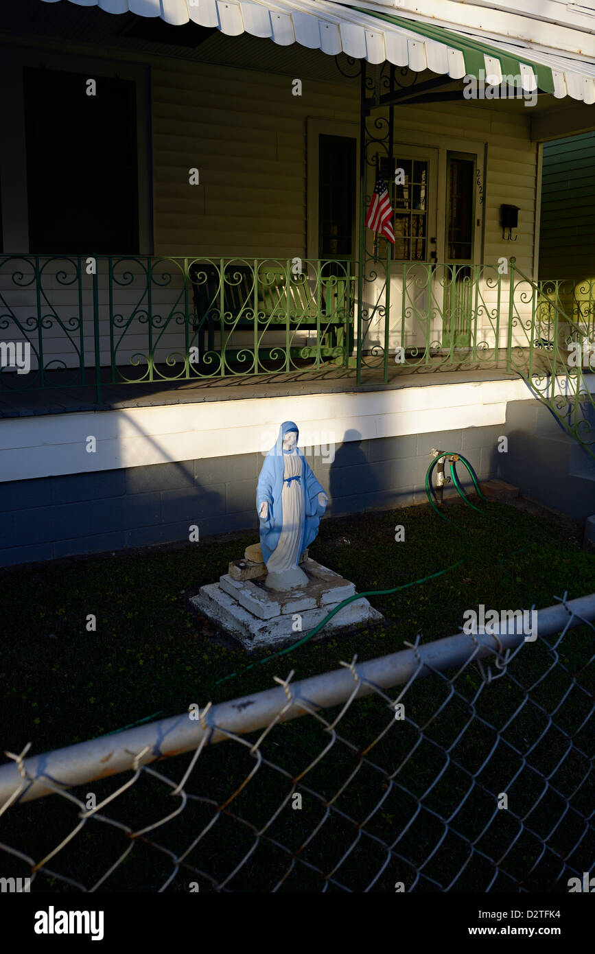 statue of mary mother of god new orleans garden Stock Photo