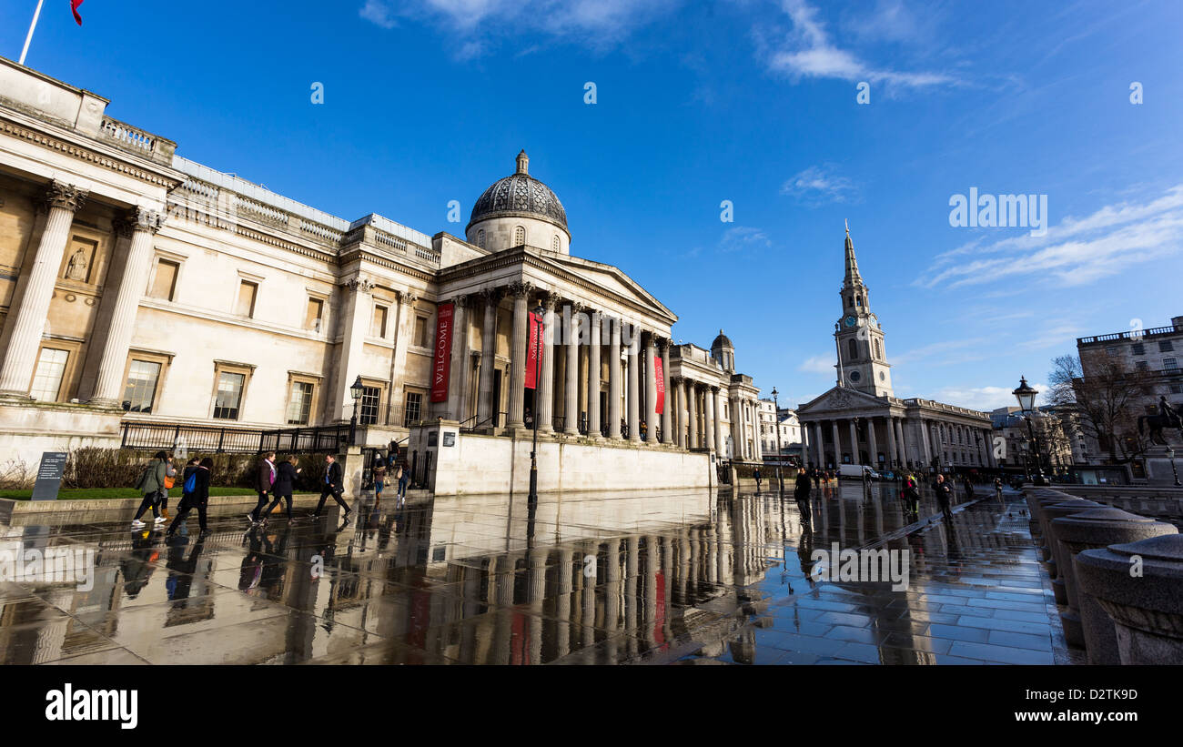 Trafalgar Square, London, UK. Circa 1980s Stock Photo - Alamy