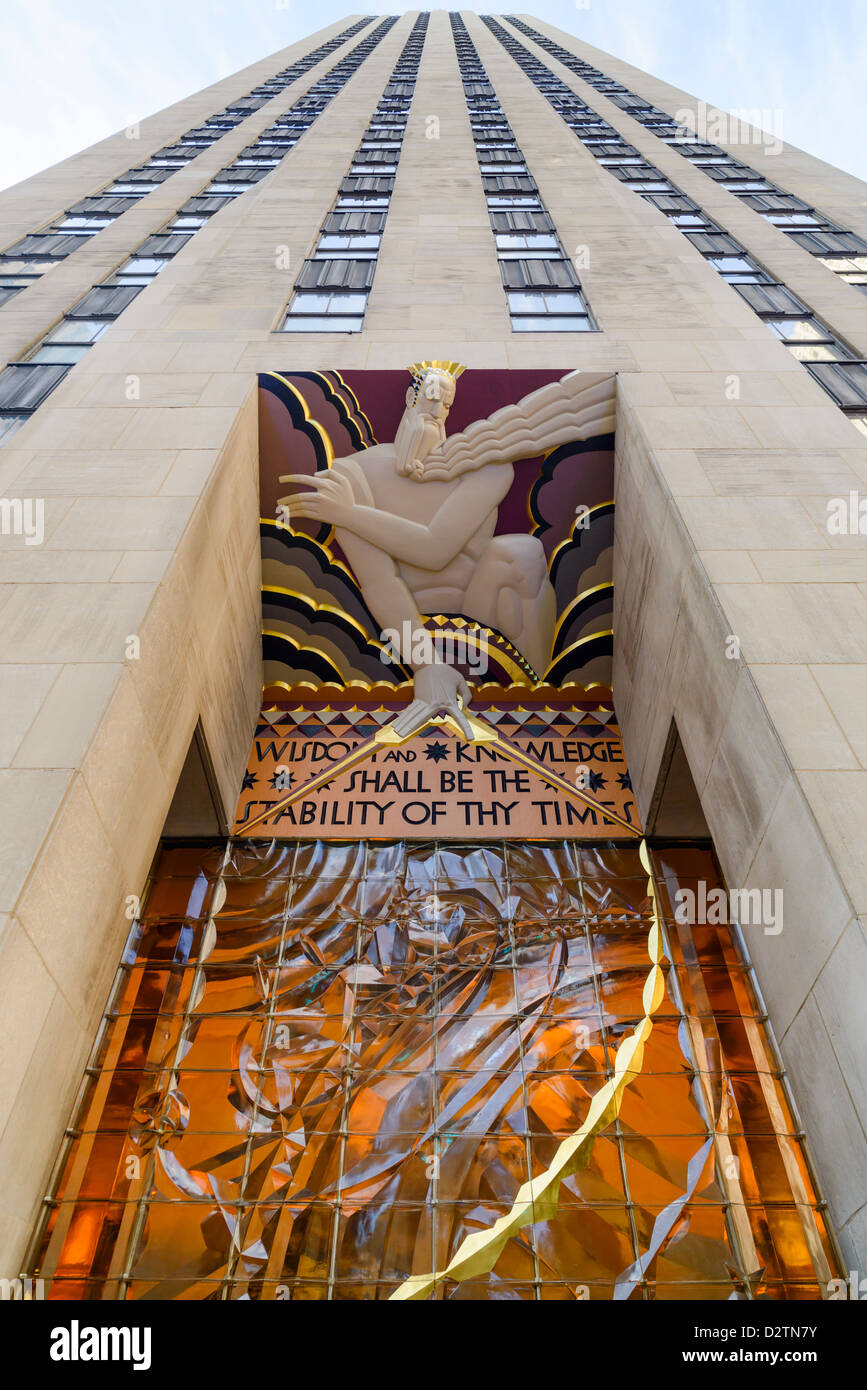 GE Building Entrance Detail, Rockefeller Center, Manhattan, New York City, USA Stock Photo