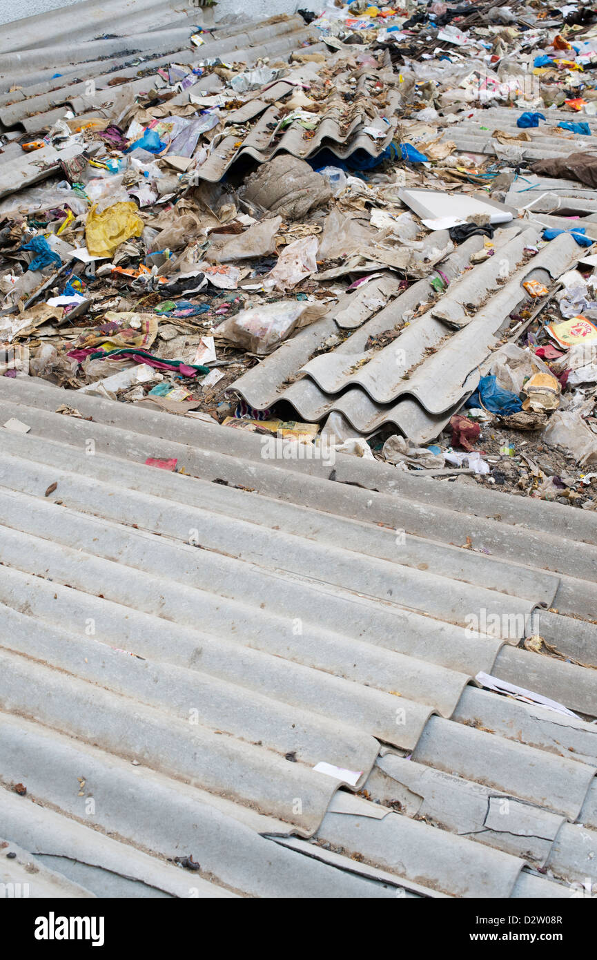 Asbestos Panels High Resolution Stock Photography and Images Alamy
