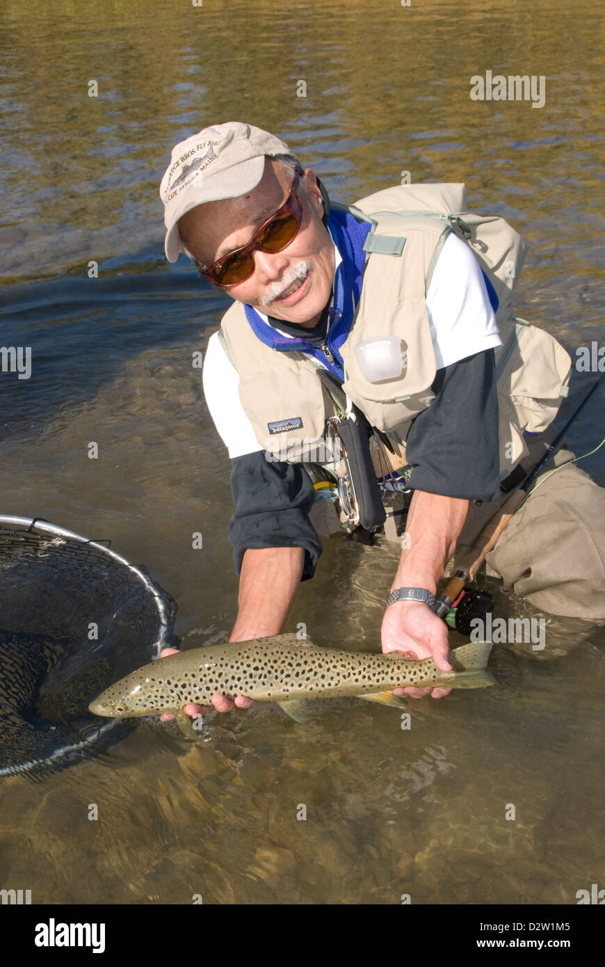 Guided catch and release fly fishing on the Red Deer River,Alberta
