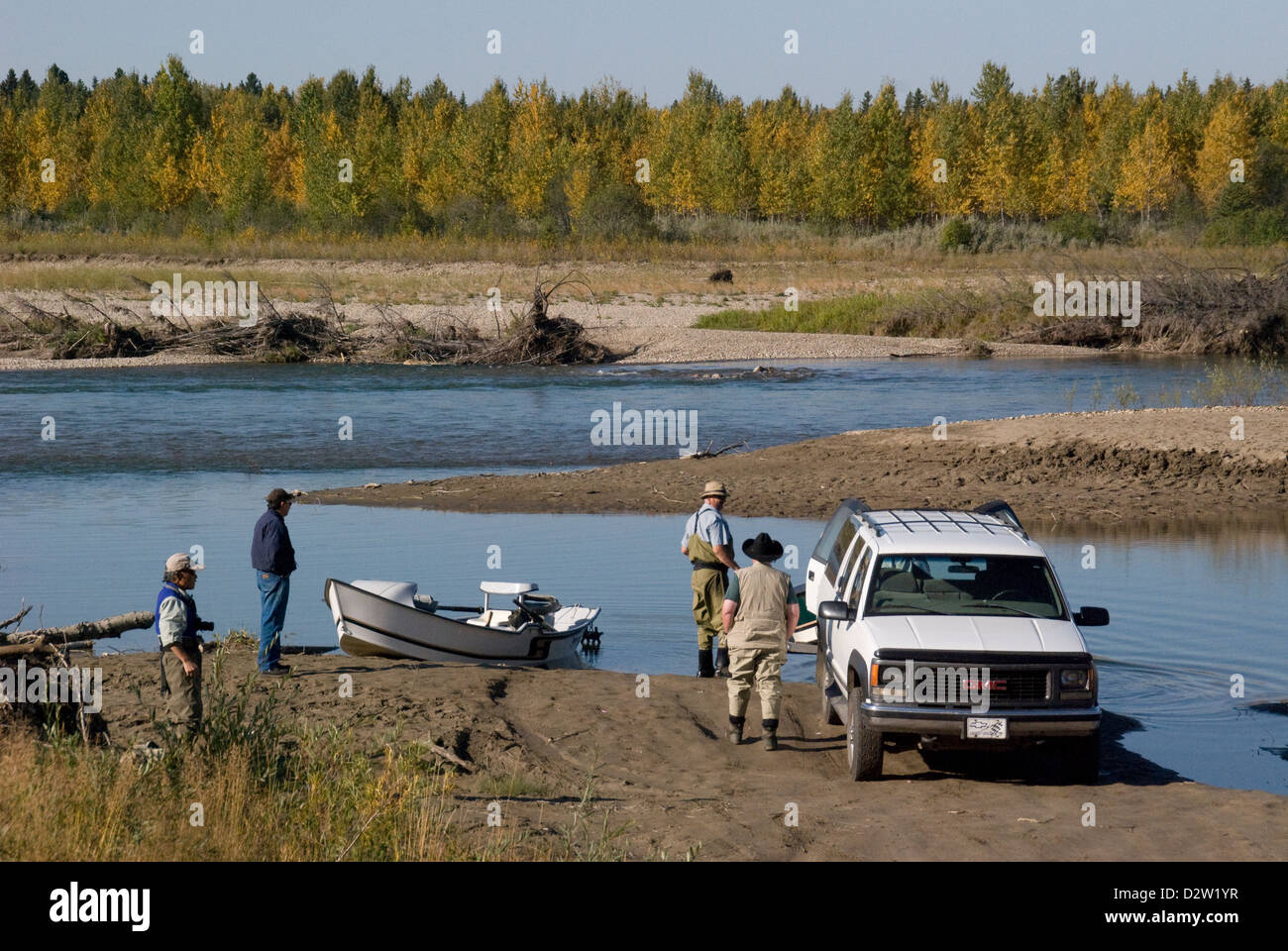Launching drift boats tailwater drifters hires stock photography and