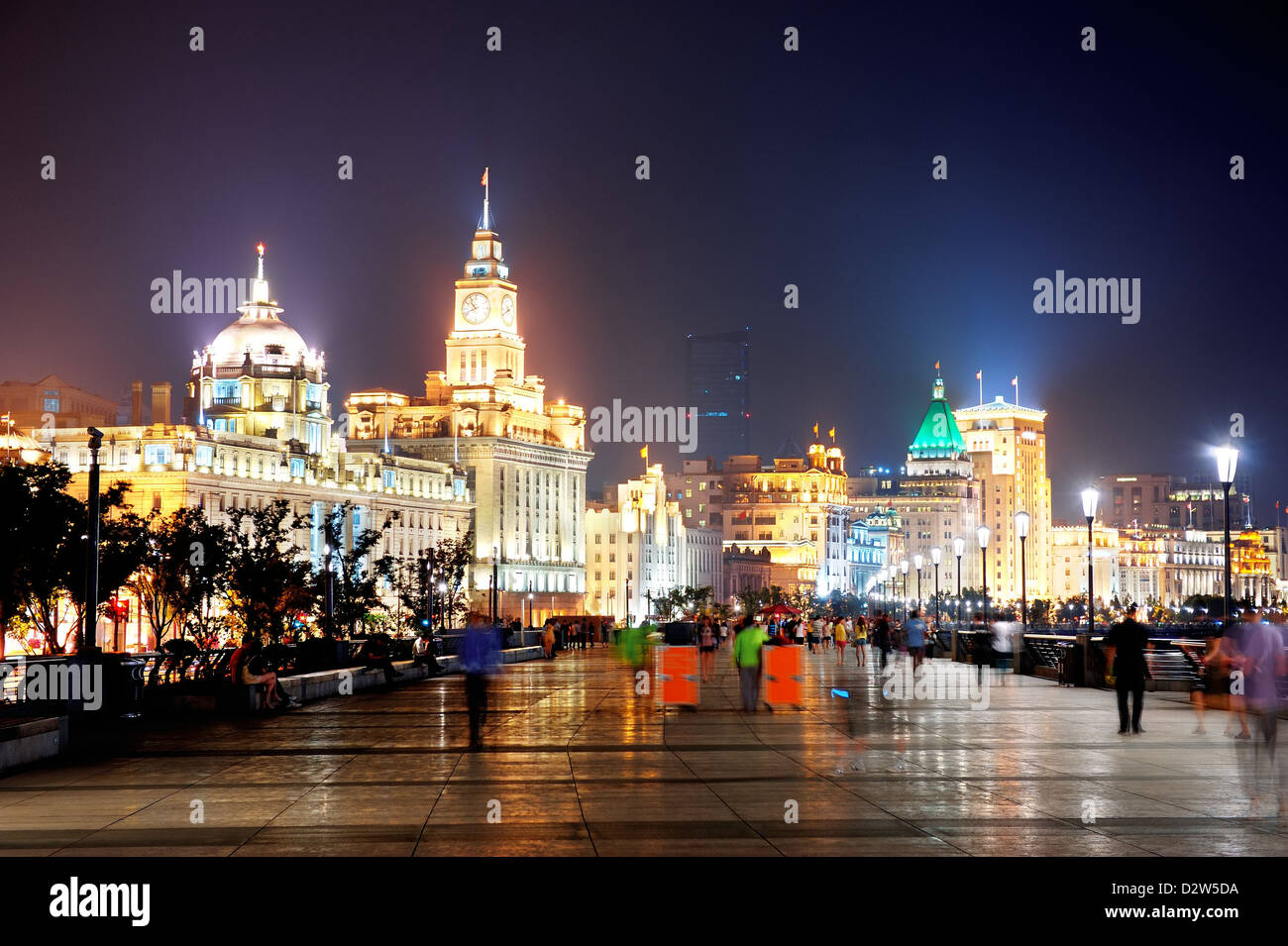 Street night lights shanghai hi-res stock photography and images - Alamy