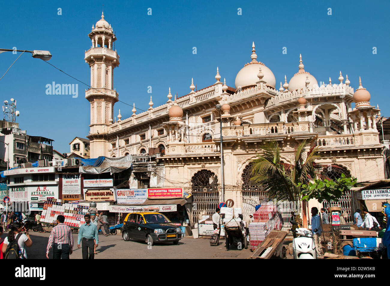 Mosque Jama Juma Masjid Sheikh Memon Street ( Zavari Bazaar ) Mumbai