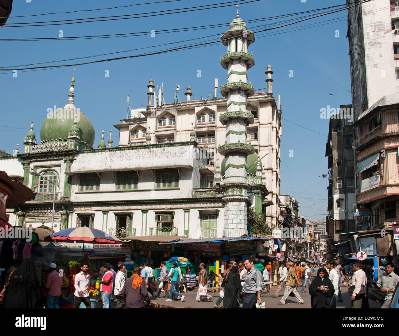 Mosque Zakaria Masjid ( Mohd ) Mohammad Ali Road Mumbai - India ( Bombay ) India Stock Photo