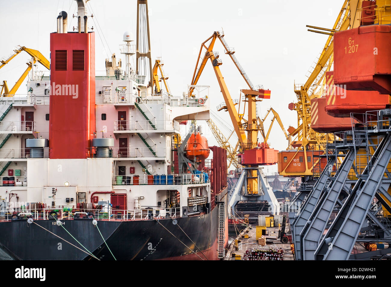 port cranes charge ship port Stock Photo