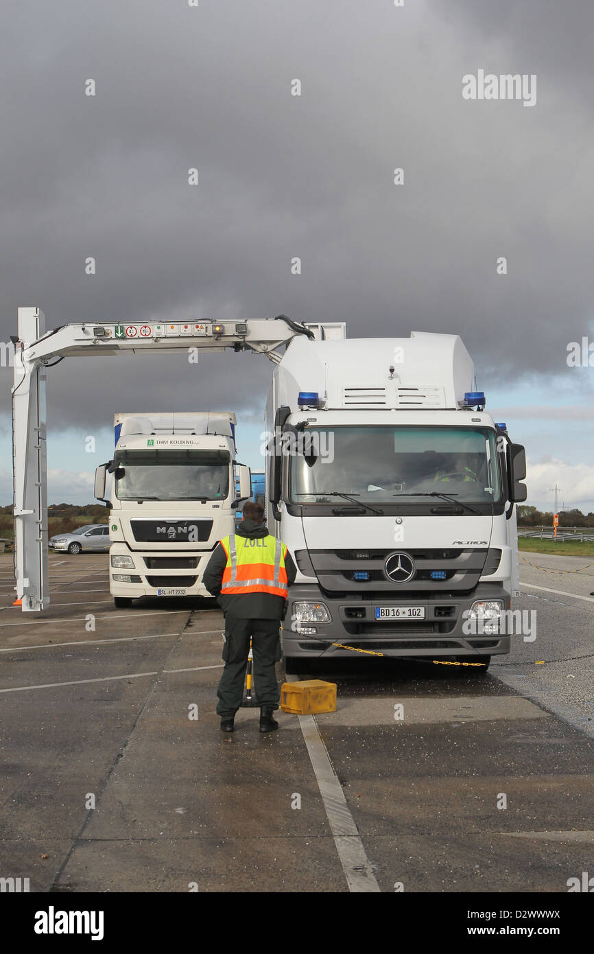 Brekendorf, Germany, Full Mobile Roentgenanlage (VMR) of Customs Stock Photo