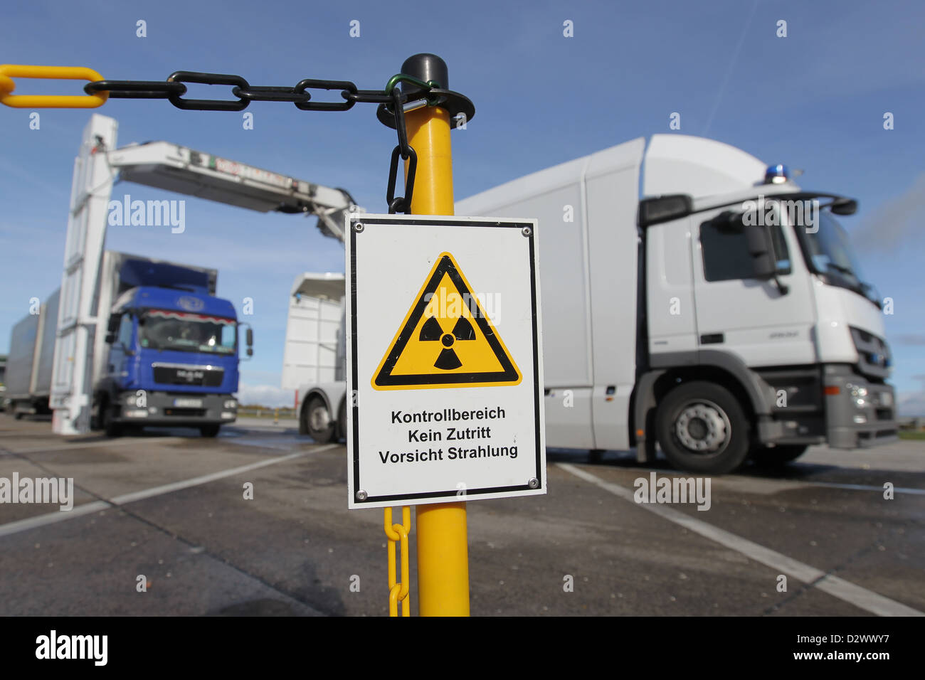 Brekendorf, Germany, Full Mobile Roentgenanlage (VMR) of Customs Stock Photo