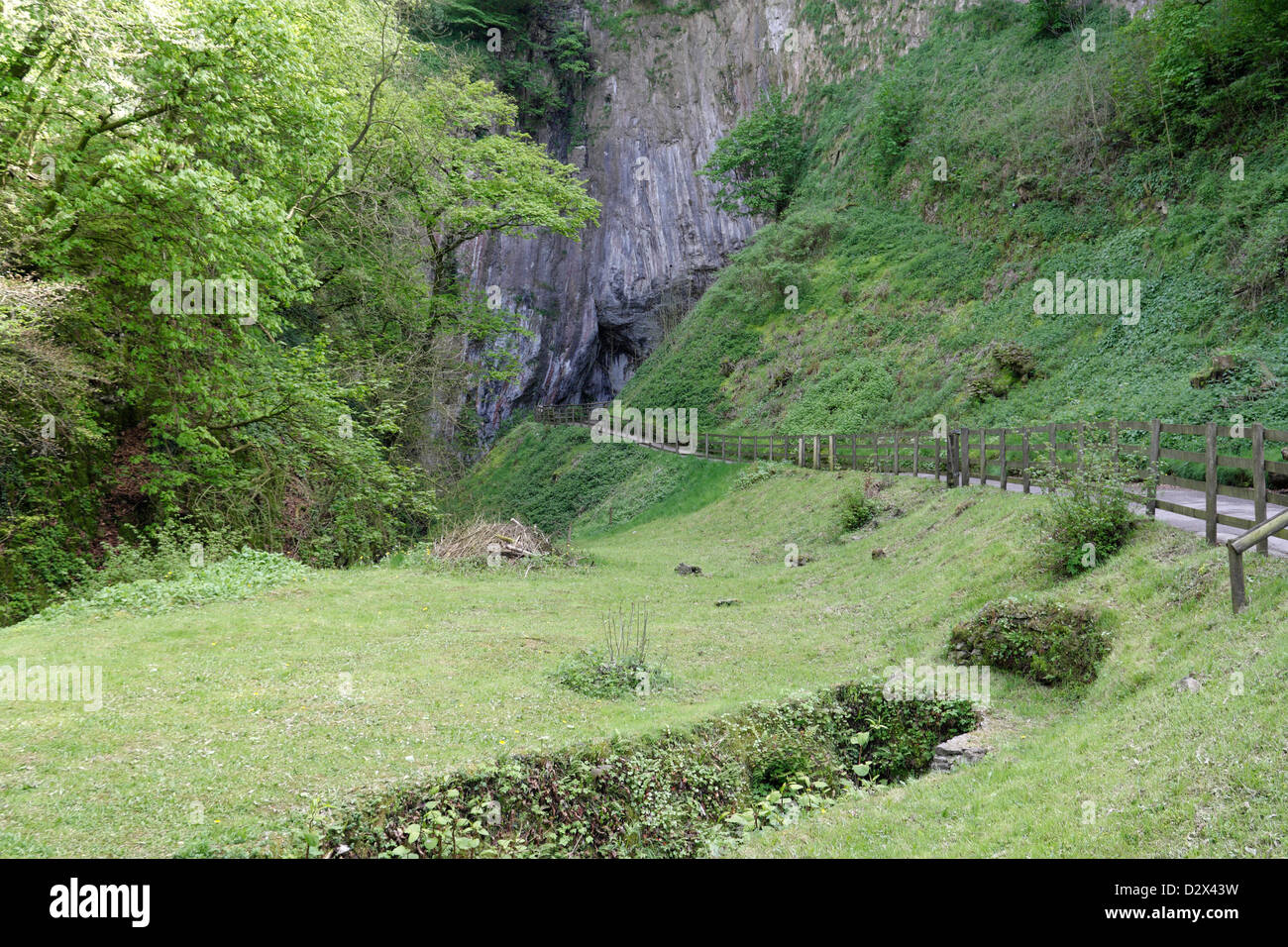 The entrance to the Peak cavern at Castleton in Derbyshire England UK Peak District national park cave visitor attraction Stock Photo