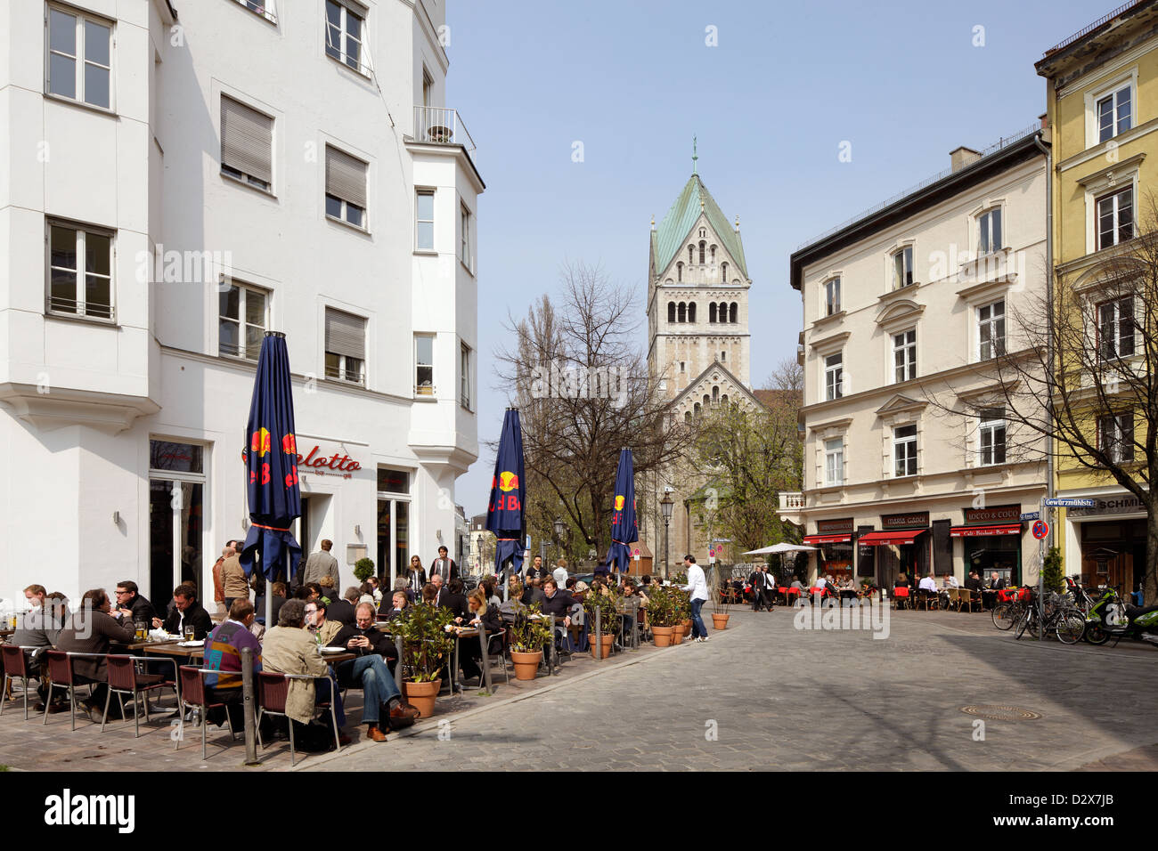 Street cafe in munich hi-res stock photography and images - Alamy