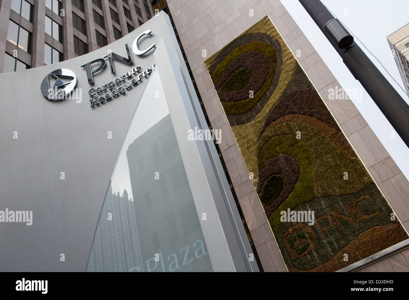 Pnc logo hires stock photography and images Alamy