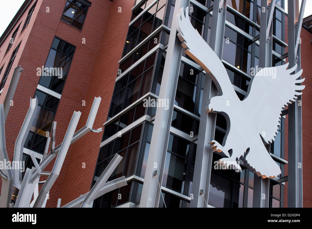 The headquarters of clothing retailer American Eagle Outfitters Stock Photo Alamy
