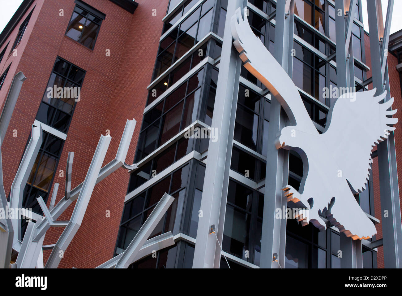 The headquarters of clothing retailer American Eagle Outfitters Stock Photo Alamy