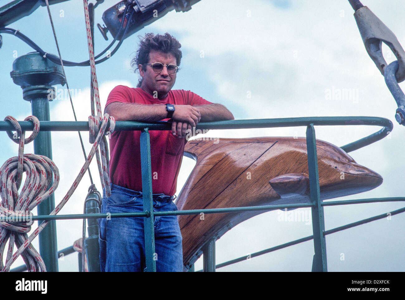 February 1990 Auckland. Peter Willcox Skipper of Greenpeace ship the Rainbow Warrior II in Auckland Harbour. Stock Photo