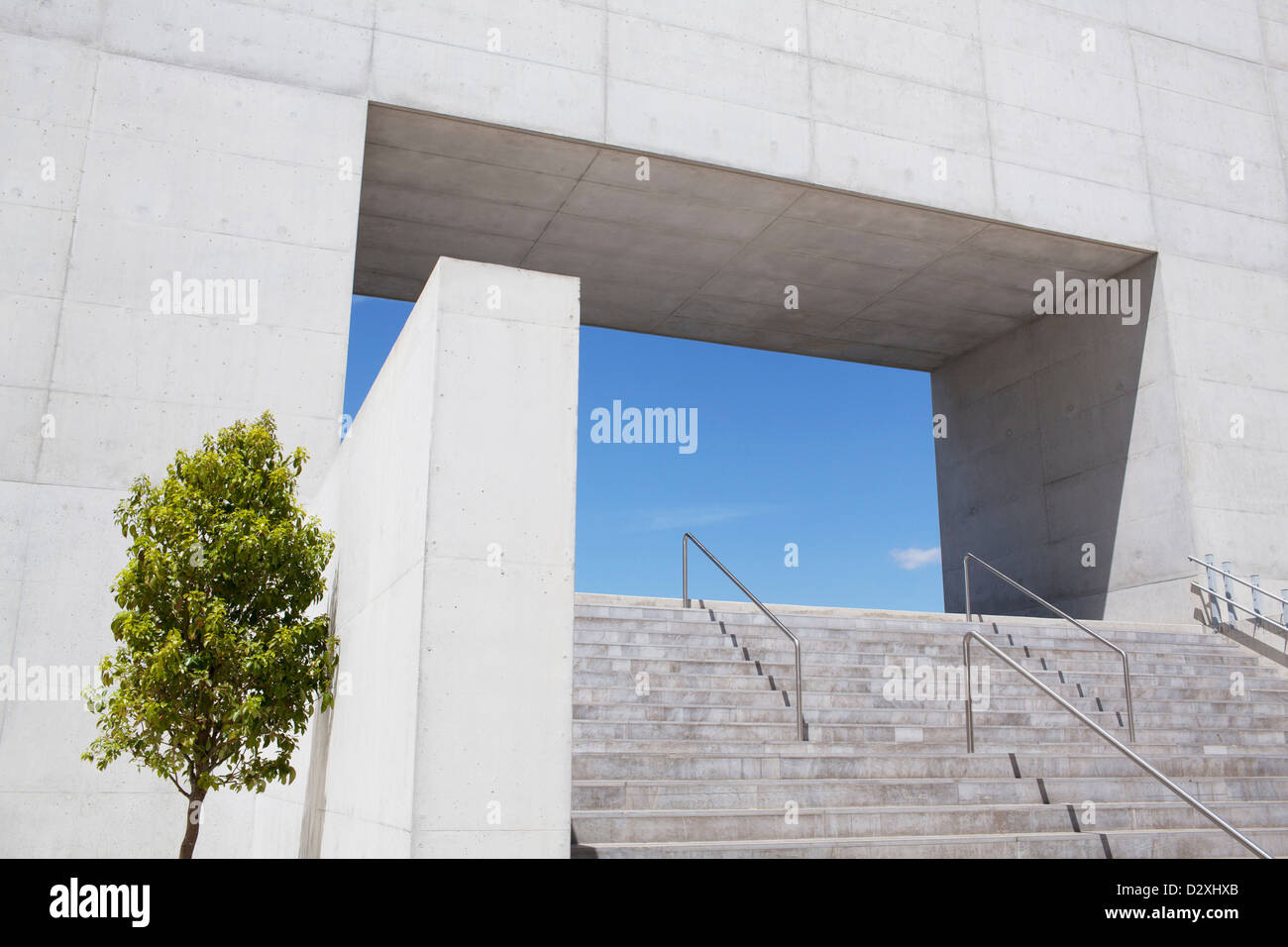 Building steps hi-res stock photography and images - Alamy