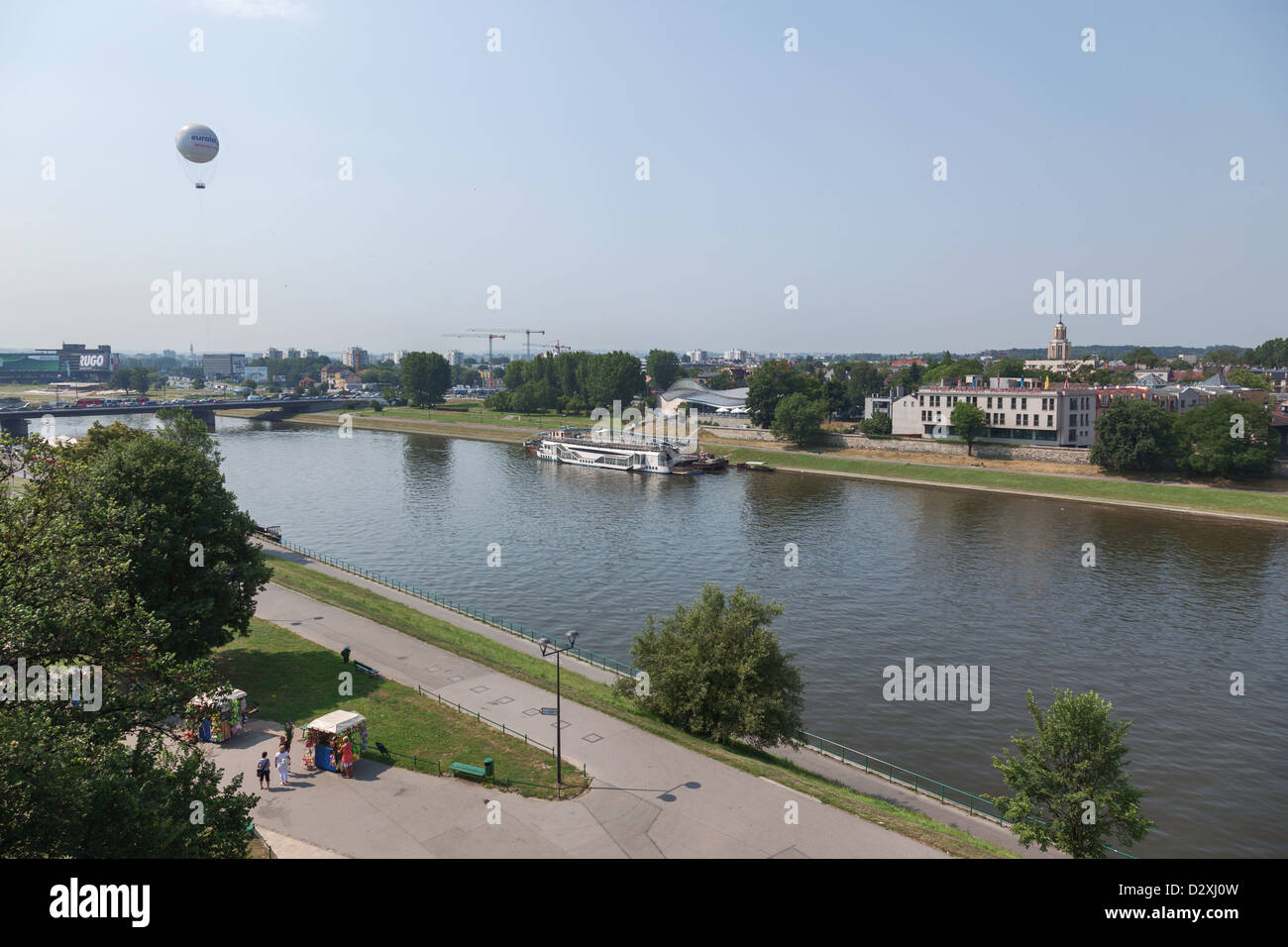 Hit air balloon over River Wisla below Wawel hill and castle in the centre of Krakow, Poland Stock Photo