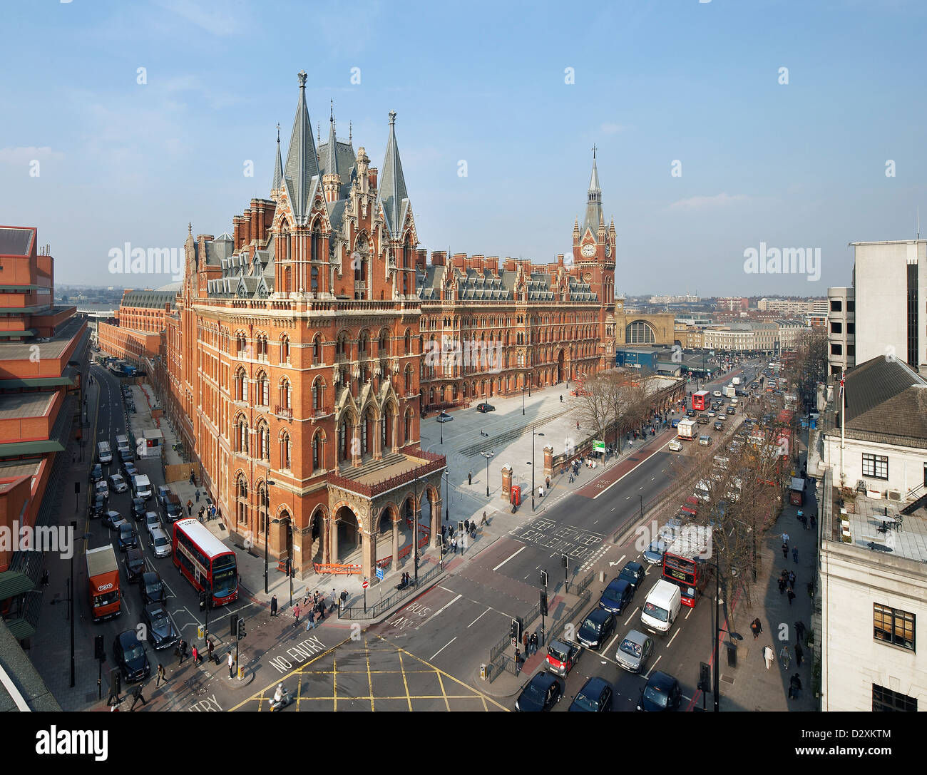 St Pancras Hotel, London, United Kingdom. Architect: Sir Giles Gilbert Scott with Richard Griffiths Arc, 2011. Grand  and compre Stock Photo