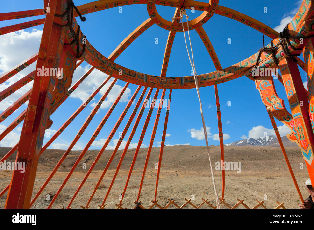 installation of traditional Mongolian dwelling - Yurts Stock Photo - Alamy