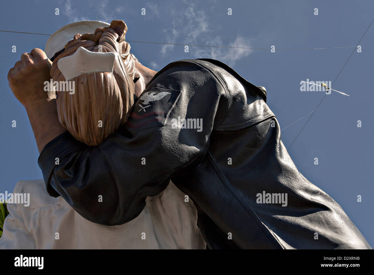 Famed daredevil Nik Wallenda walks a tightrope 200feet over the