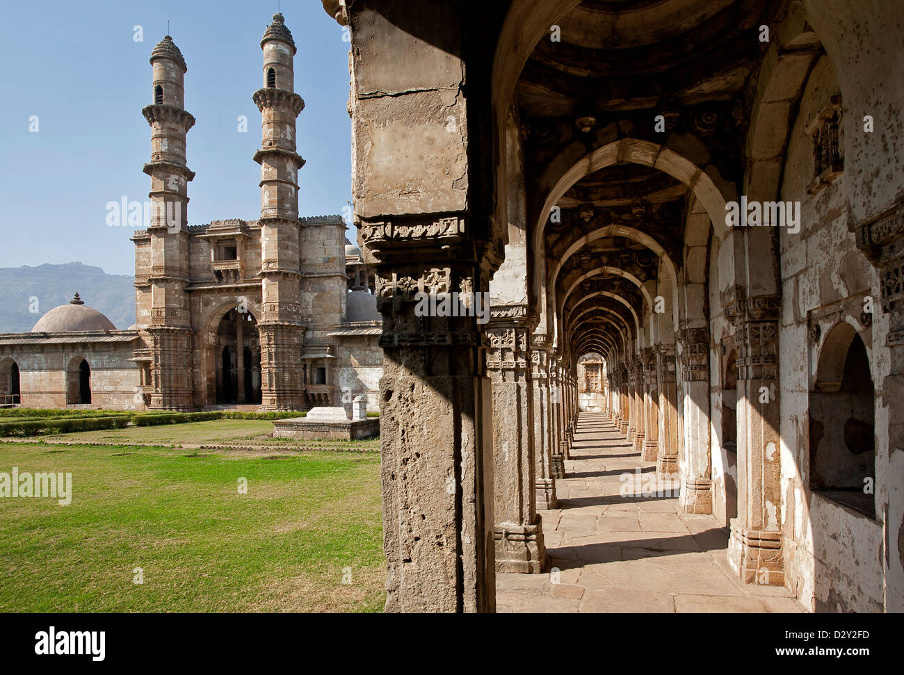 Jama Masjid Mosque Champaner Pavagadh Archaeological Park Gujarat jama-masjid-mosque-champaner-pavagadh-archaeological-park-gujarat