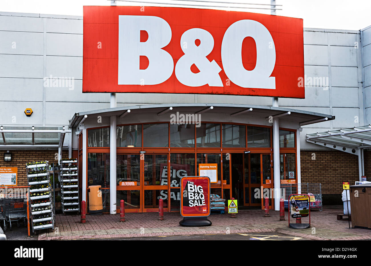 B&q store shop uk hires stock photography and images Alamy