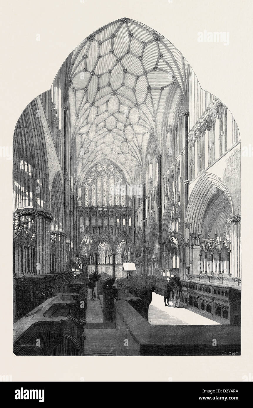 WELLS CATHEDRAL, THE CHOIR, WITH THE RECENT RESTORATIONS Stock Photo