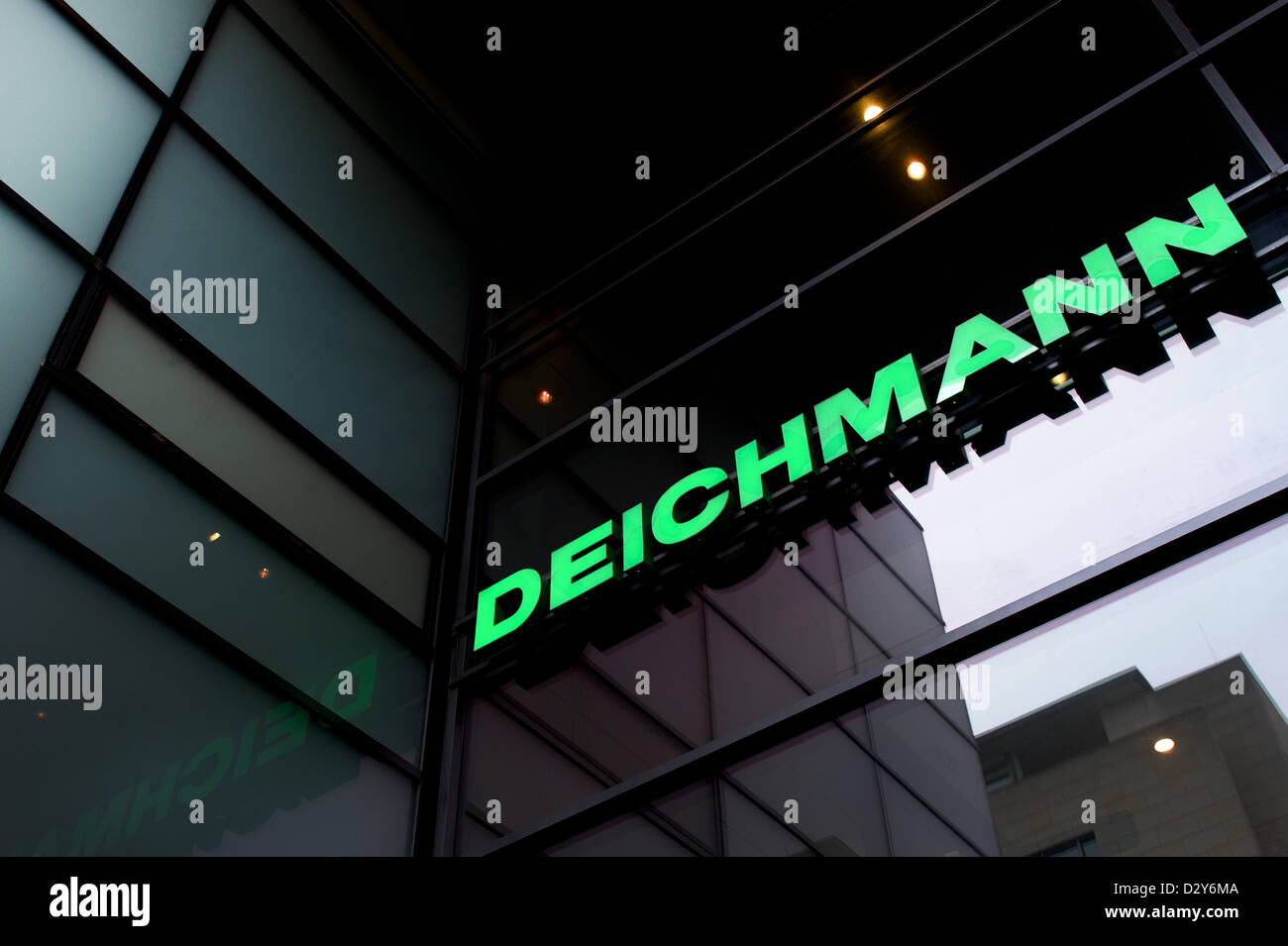 span Donation følgeslutning Deichmann Shoe Shop High Resolution Stock Photography and Images - Alamy