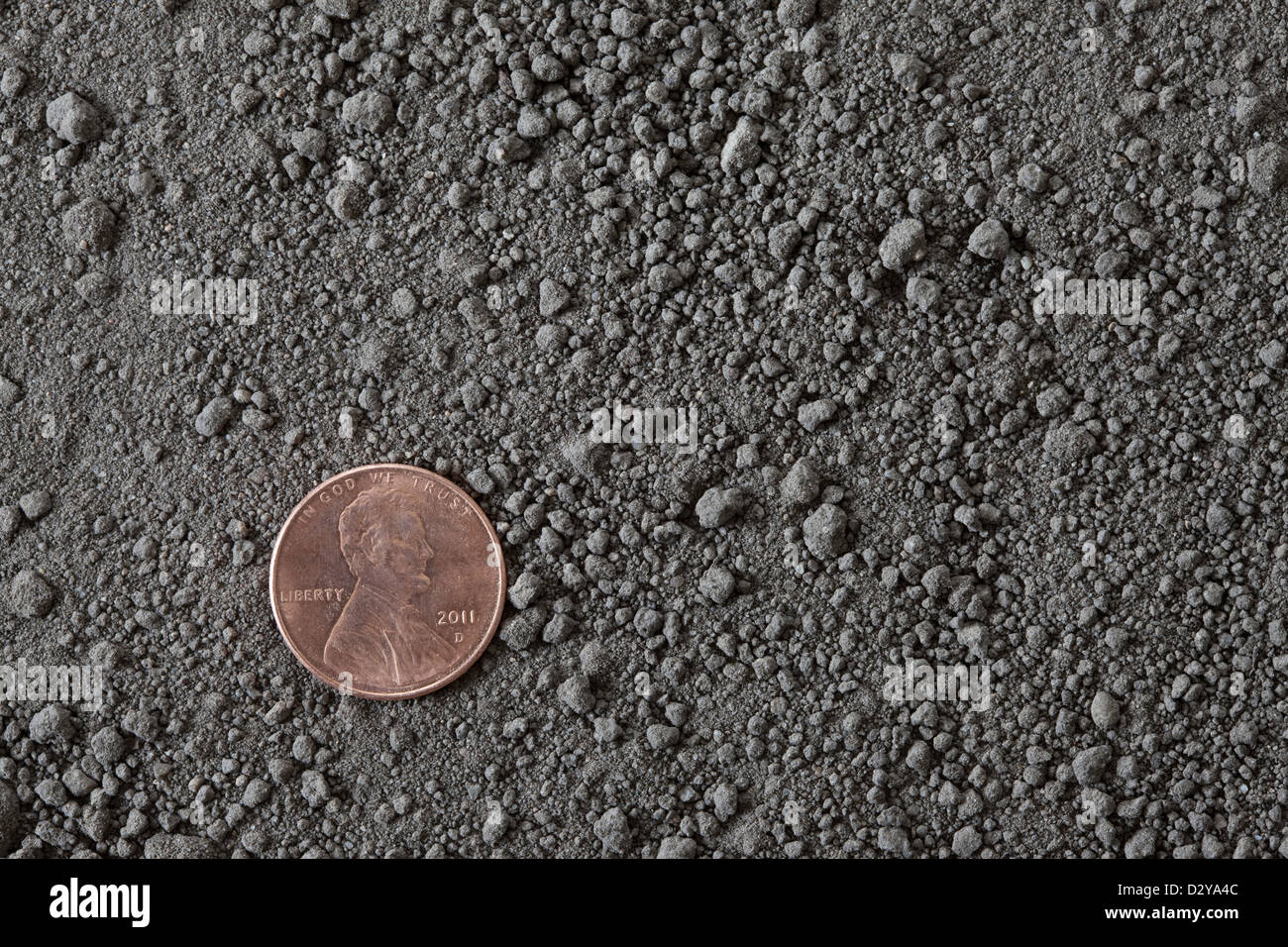 Loam Soil Sample (Percentages: Clay 13, Silt 39, Sand 48) Stock Photo