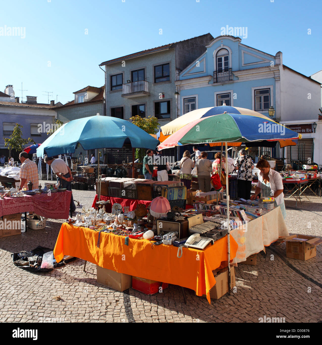 The weekly flea market in Aveiro, Portugal Stock Photo - Alamy