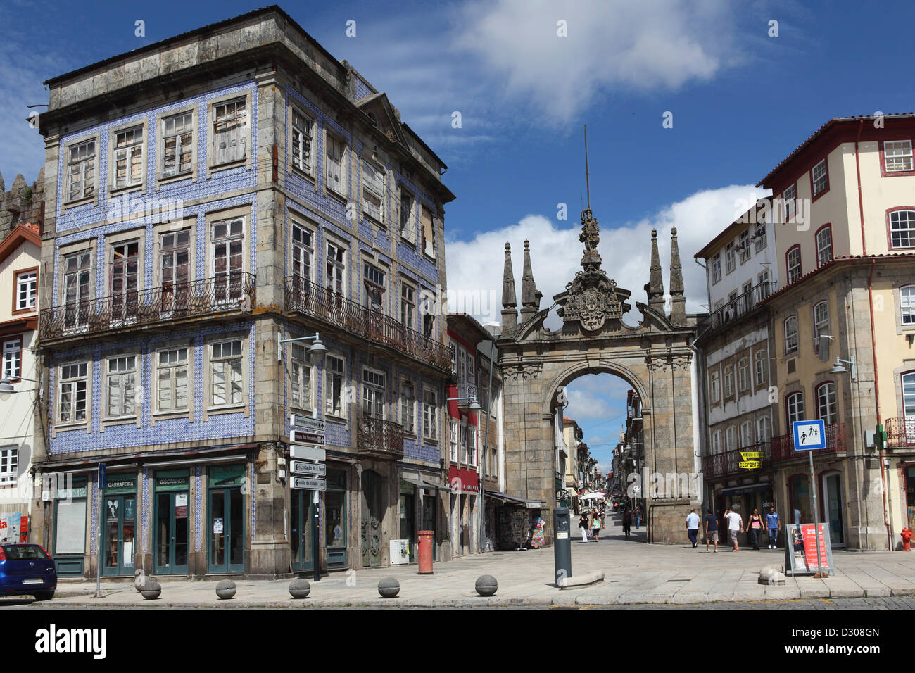 The Arco da Porta Nova, the Baroque city gate, in Braga, Portugal. Stock Photo